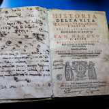 ...non possono mancare opere locali. Tra queste il libro su San Nicola dello storico barese Antonio Beatillo